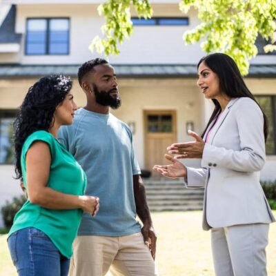 400 x 400 realtor with couple